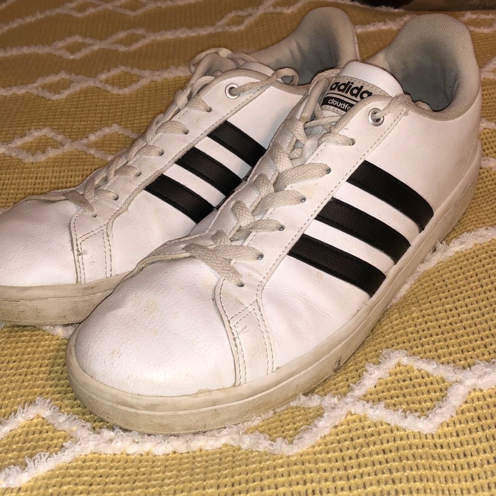 Adidas cloud foam grand court shoes (leather)